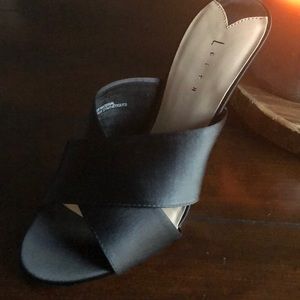 Spark across Strap Mule